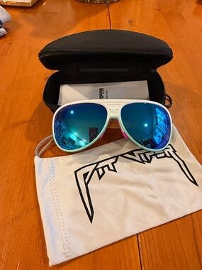 Pit Viper Bonaire Breeze Lift Off Sunglasses